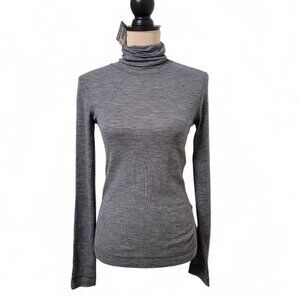 H&M Size M Gray Fitted Merino Wool Turtleneck Sweater, Lightweight, NEW with Tag